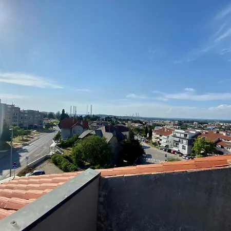 Penthouse Cityview Pula Exterior photo